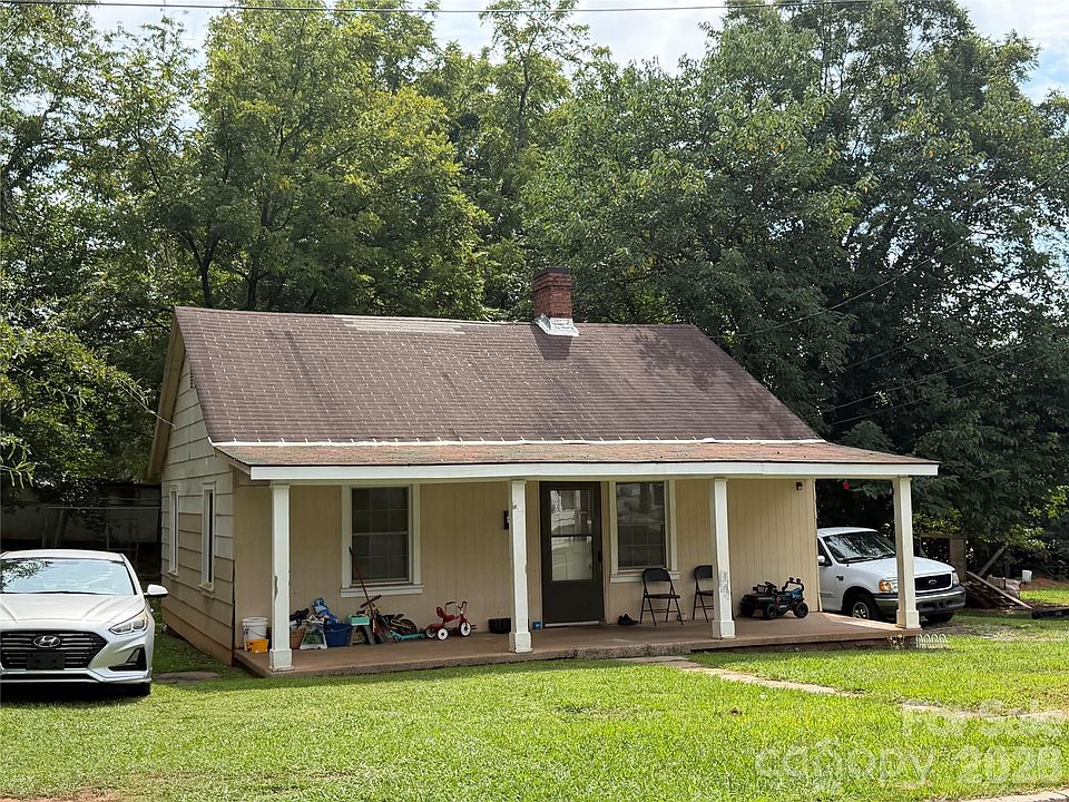 1st image of 454 Spindale St