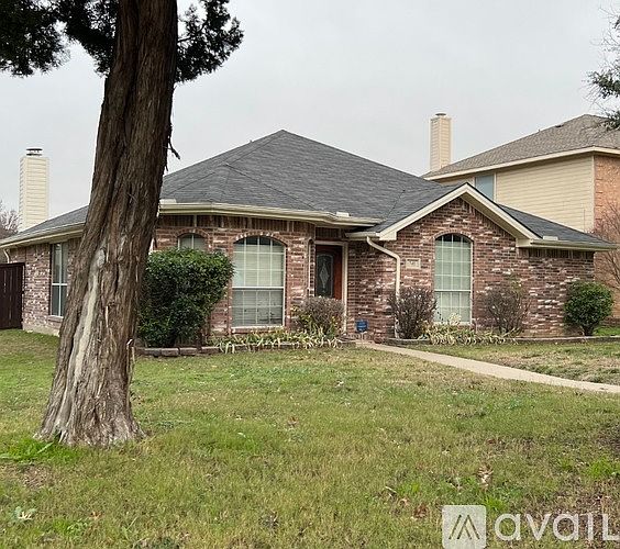 1st image of 741 Morgan Cir