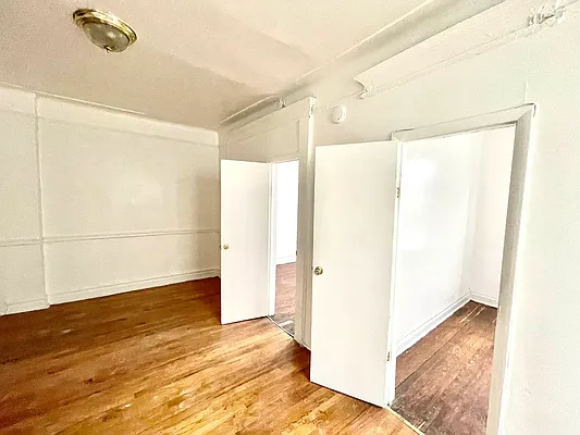 Rented by Pear NYC LLC | media 35