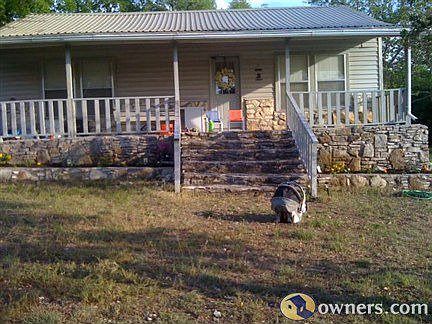 1st image of 900 Los Vista Dr