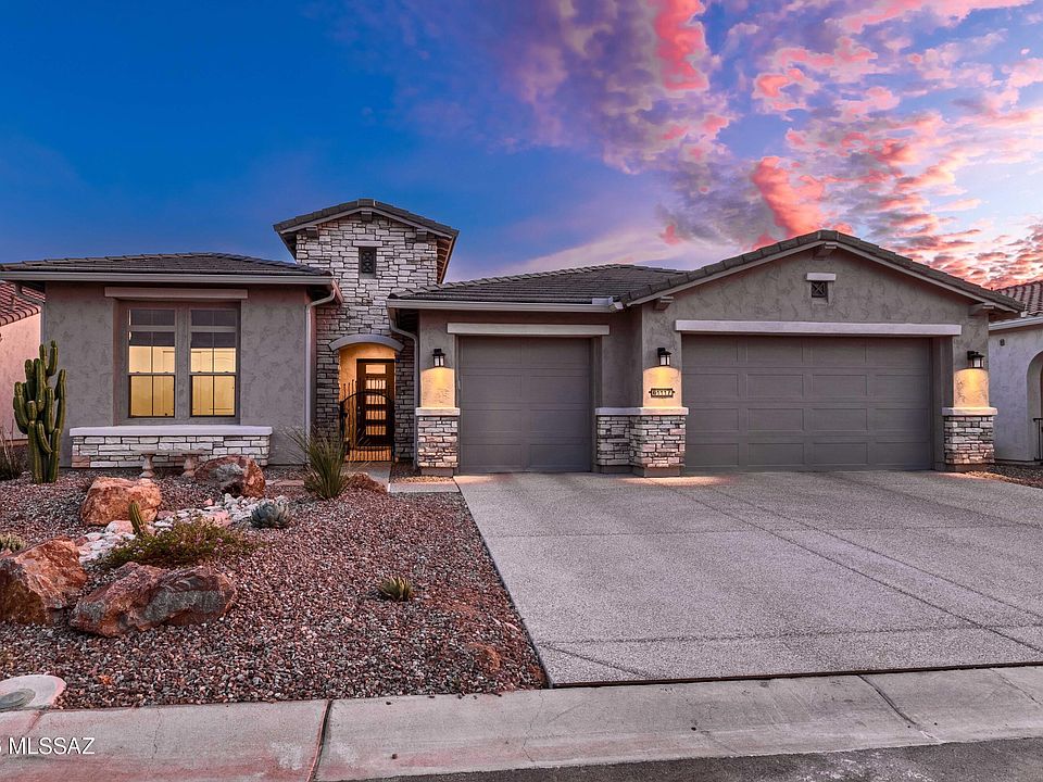 1st image of 61117 E Flagstone Ln