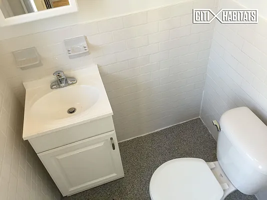 Rented by Citi Habitats | media 15