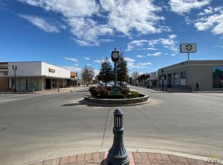 830 7th St, Wasco, CA 93280