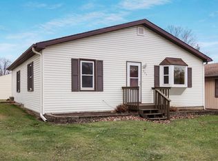 325 S Woodworth St, Elmwood, WI 54740