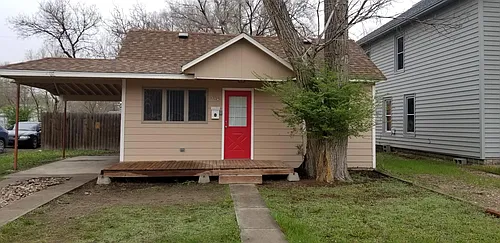 506 Walnut St Photo 1