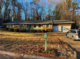 5283 Tall Oak Dr, Marietta, GA 30068