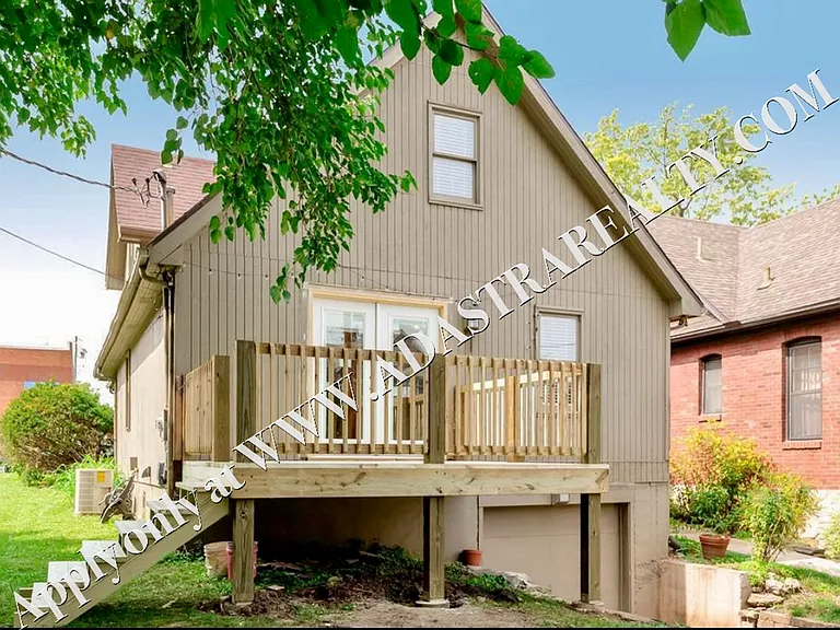 2715 Holmes St — Photo 29