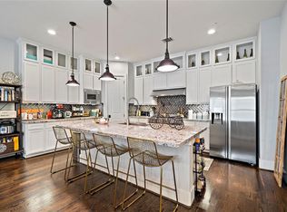 912 Yale St APT D, Houston, TX 77008