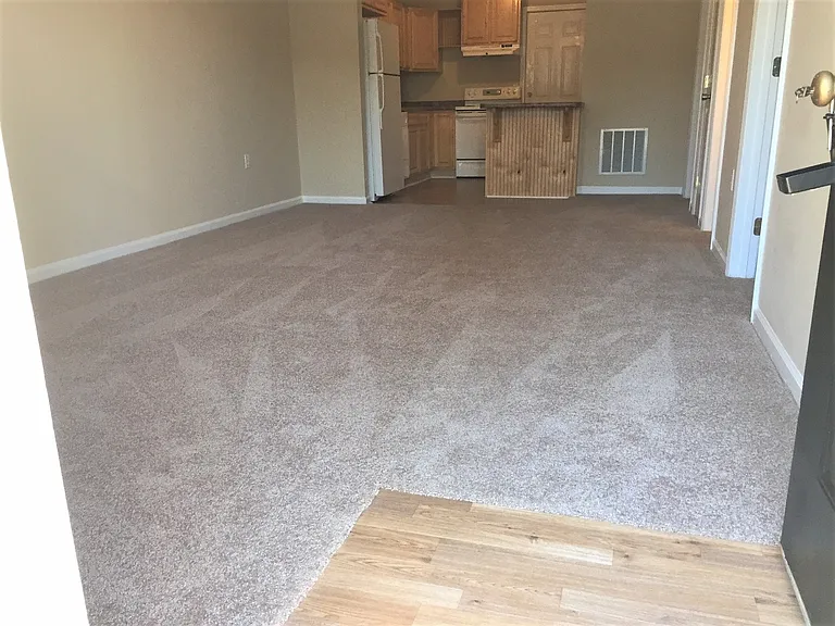 1807 Chandler Rd #15 — Photo 4