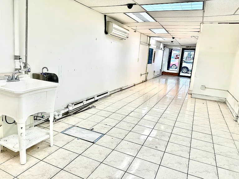 413 Central Ave #LEFT SIDE STORE — Photo 4