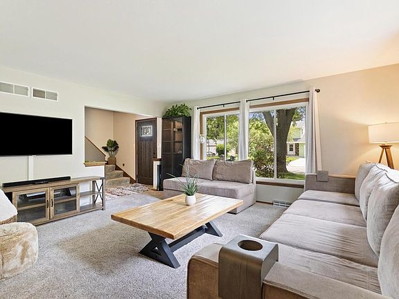 2nd image of 8031 S 59th STREET
