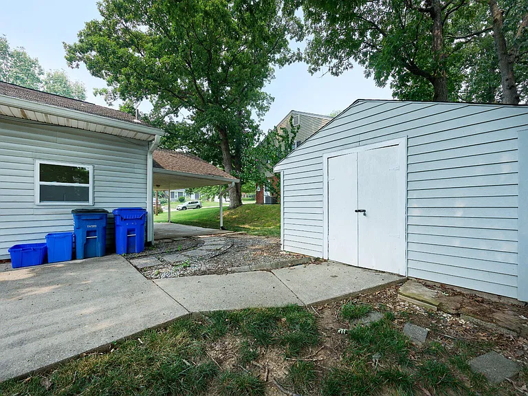 2924 Gracefield Rd — Photo 51