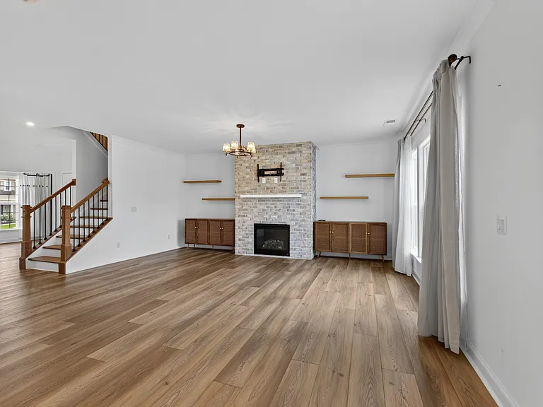 12216 Hollinhope Dr — Photo 19