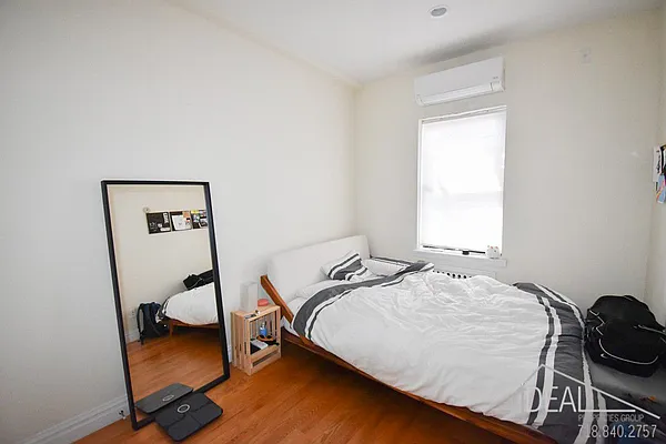 Rented by Ideal Properties Group | media 27