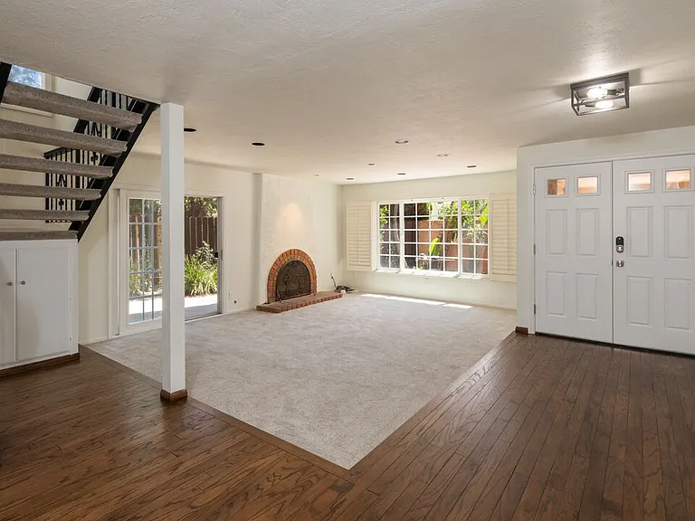 3102 Granville Ave — Photo 15