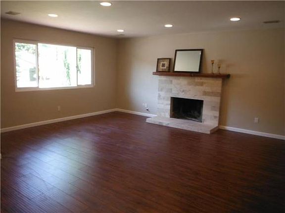 5th image of 651 Dewane Dr