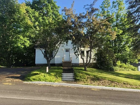 14 Highland Avenue, Augusta, ME 04330