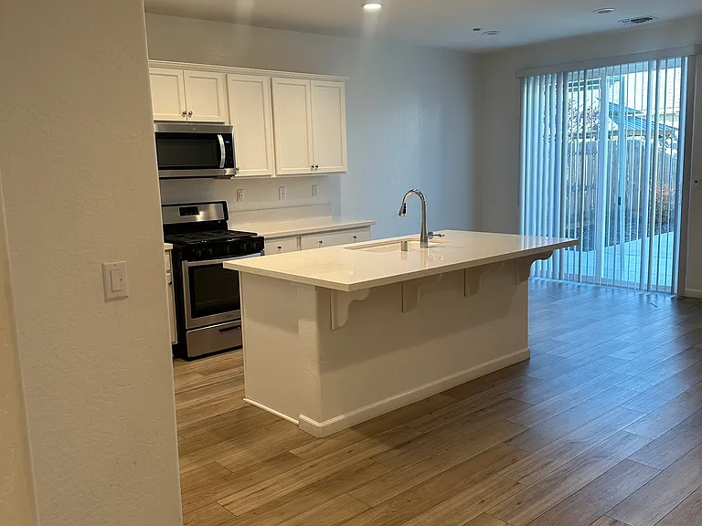 6690 E Berkeley Ave — Photo 7