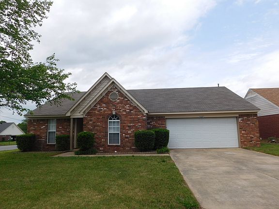 2nd image of 10294 Yates Dr