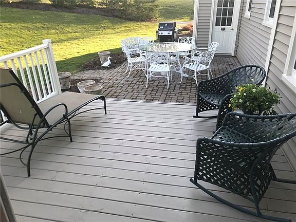 2nd image of 22 Locke Dr