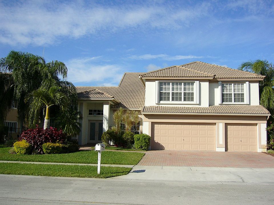 Gorgeous and Spacious!