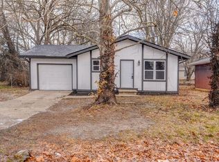 2941 W Pacific St, Springfield, MO 65802