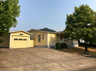 5795 Kalmia Ln, Springfield, OR 97478