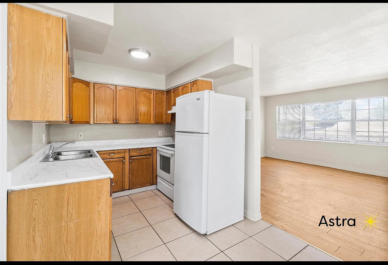3 bed, $1,695 — Photo 3