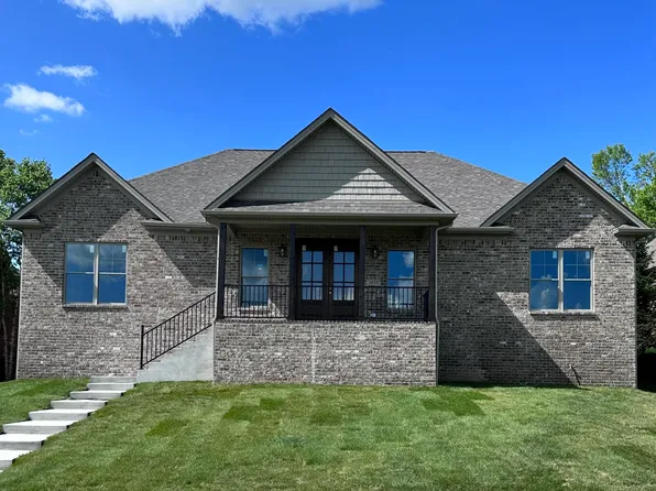 1455 Clubhouse Ln, Mount Sterling, KY 40353