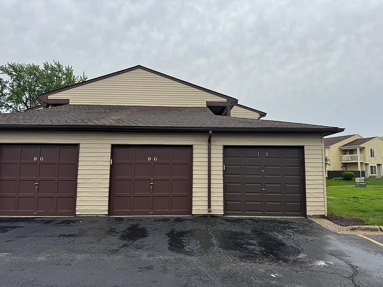 10G Fernwood Dr #10G — Photo 12
