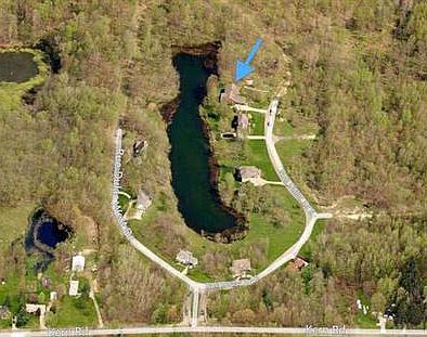2nd image of 60709 Rue Du Lac East Dr
