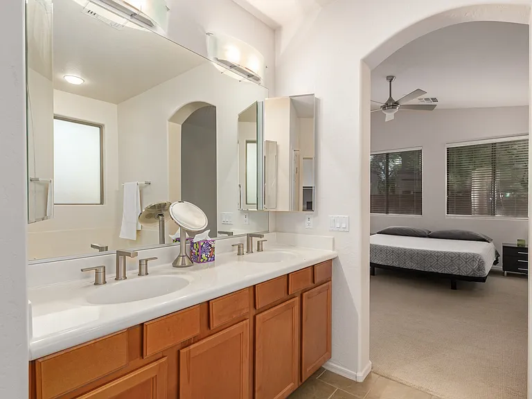 15273 W Edgemont Ave — Photo 18