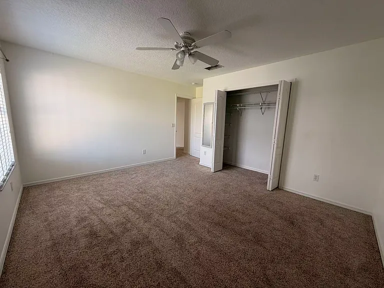 14745 Hartford Run Dr — Photo 19