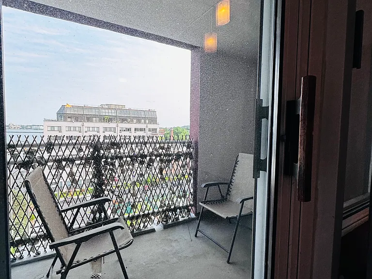 80 Bay Street Lndg #8F — Photo 27