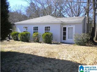 121 Houston Dr, Bessemer, AL 35020