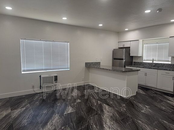 5th image of 778 Forest St APT 4