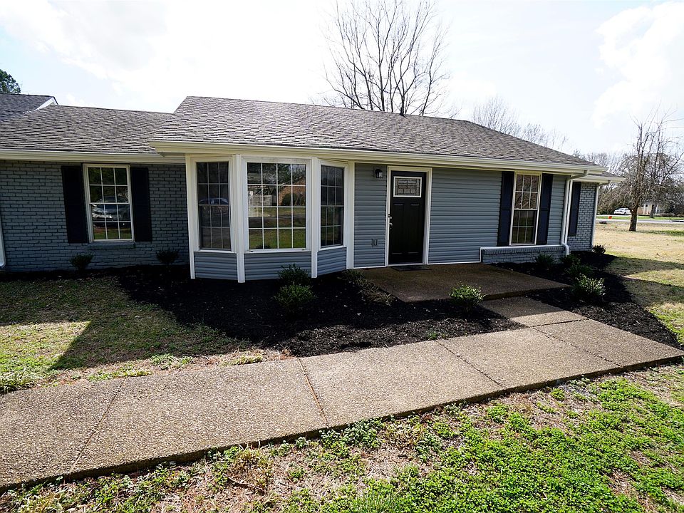 1st image of 200 Orchard Valley Dr
