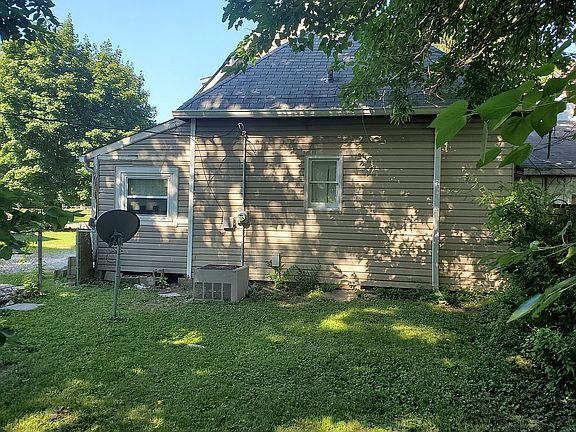 5th image of 423 Arnolda Ave