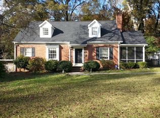 1379 Carolyn Dr, Charlotte, NC 28205