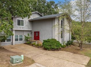 5 Leisurewood Ln, Maumelle, AR 72113