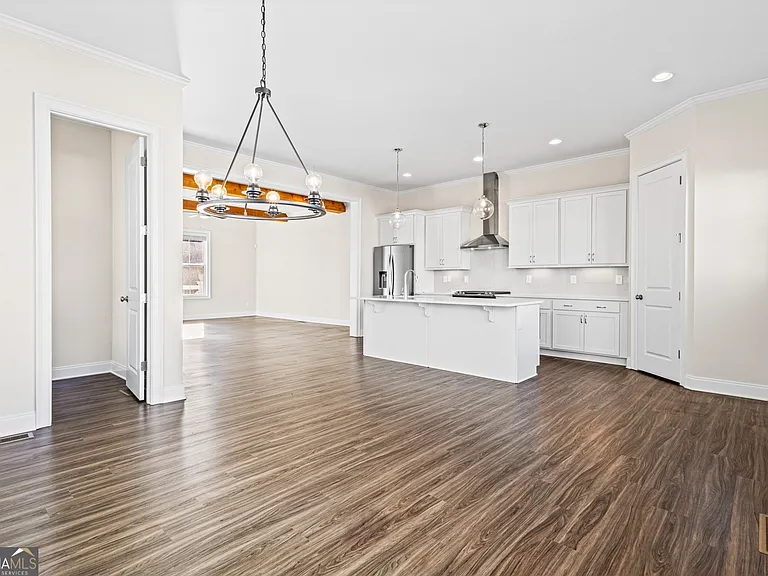 2337 Rover Ct — Photo 4