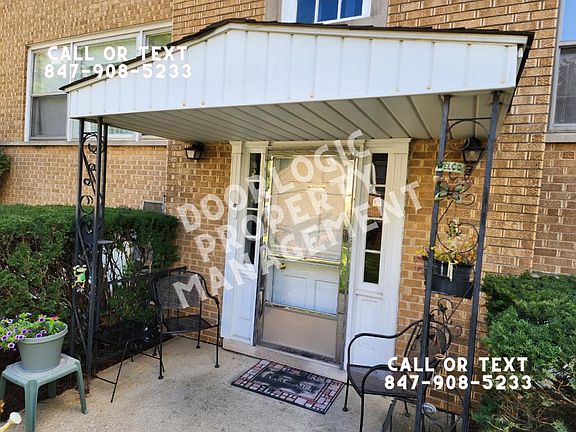 3rd image of 1128 E Northwest Hwy