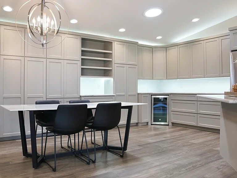 NE 23rd Pl — Photo 13