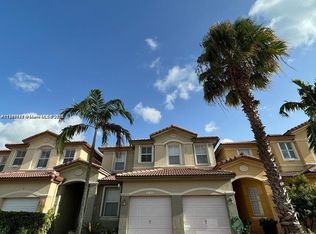 11300 NW 74th Ter, Doral, FL 33178