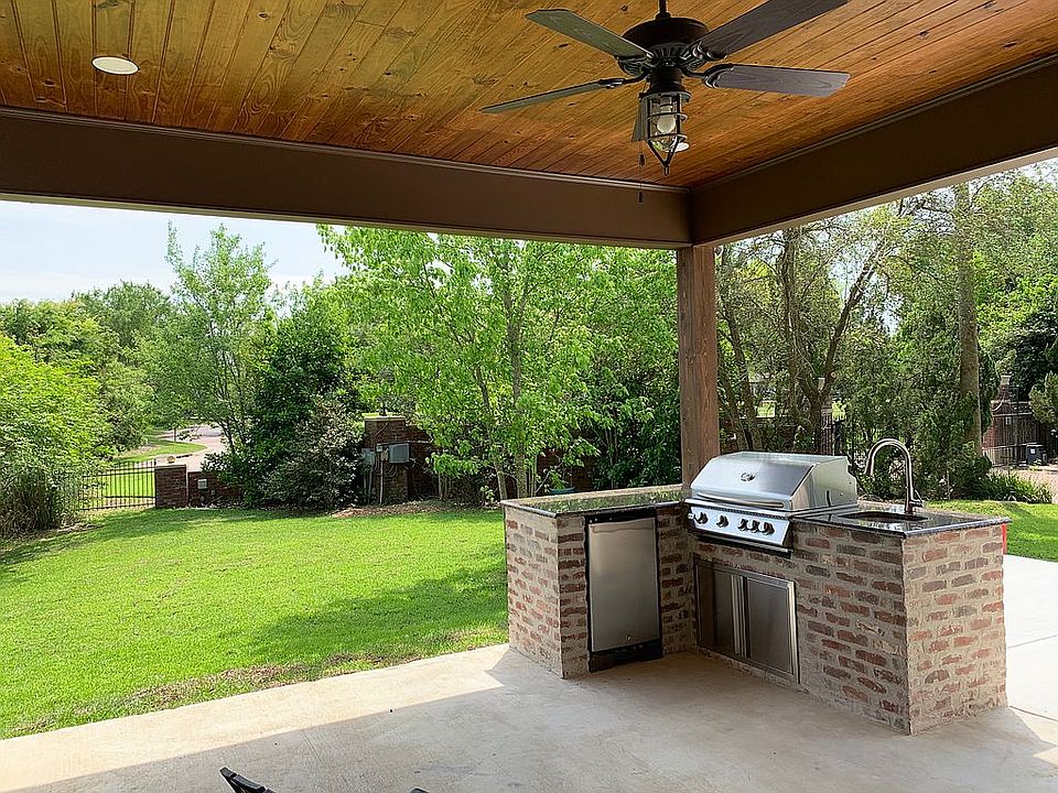 1st image of 40187 River Winds Ct