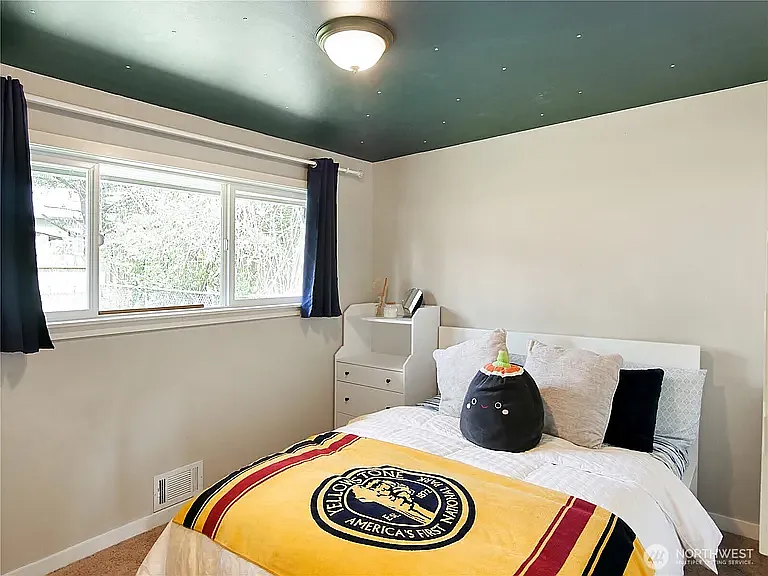 2802 S 304th St — Photo 22
