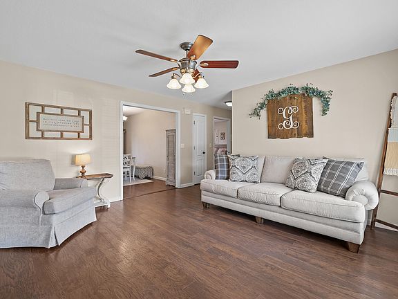 4th image of 15376 Panther Ln