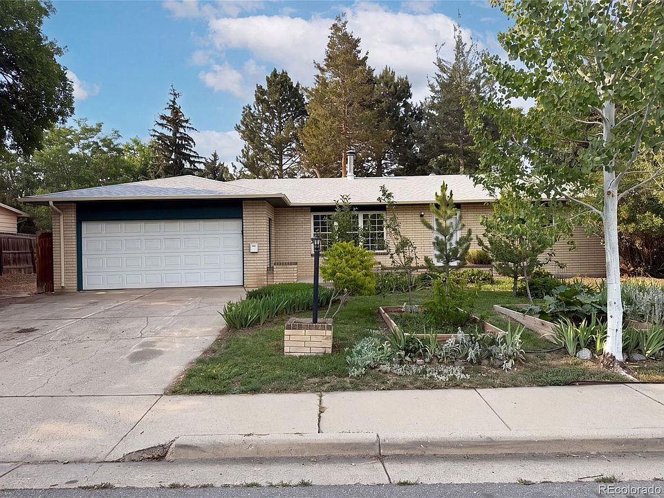 1st image of 1307 Redwood Drive