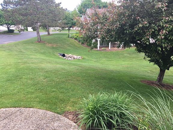 5th image of 797 Claremont Ct