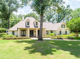 5 Bingaman Ln, Natchez, MS 39120